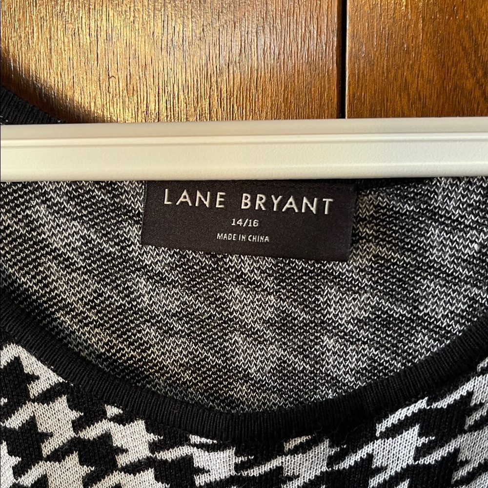 Lane Bryant Monochrome Houndstooth Long Sleeve Dress - Picture 2 of 4